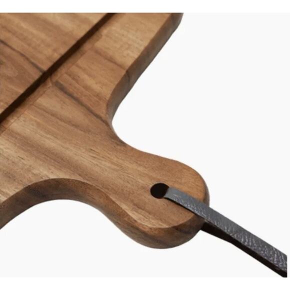 Short Stories Acacia Wood Cheeseboard Macy Blackwell Collection New in Box - Picture 4 of 4